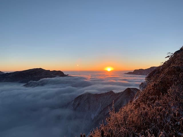 Huajian Mountain, Luding County, Sichuan Province, China 